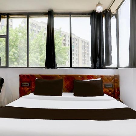 Super Hotel O Mp Nagar Near Rachna Tower ボーパール エクステリア 写真