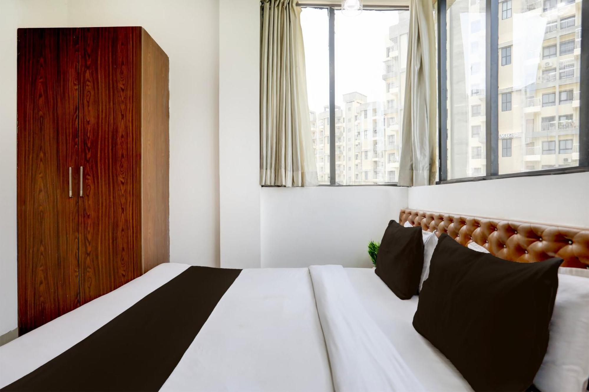 Super Hotel O Mp Nagar Near Rachna Tower ボーパール エクステリア 写真