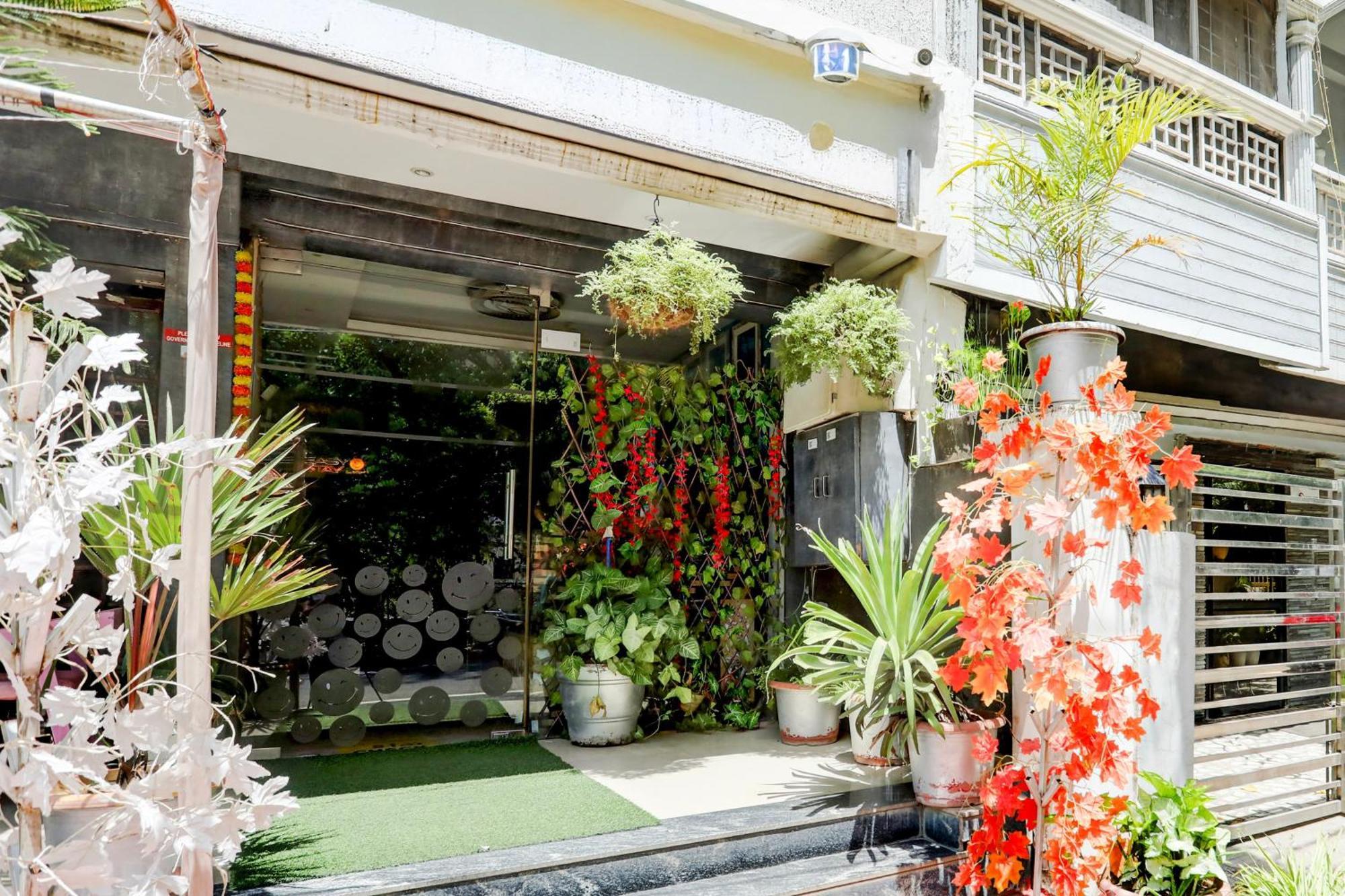 Super Hotel O Mp Nagar Near Rachna Tower ボーパール エクステリア 写真