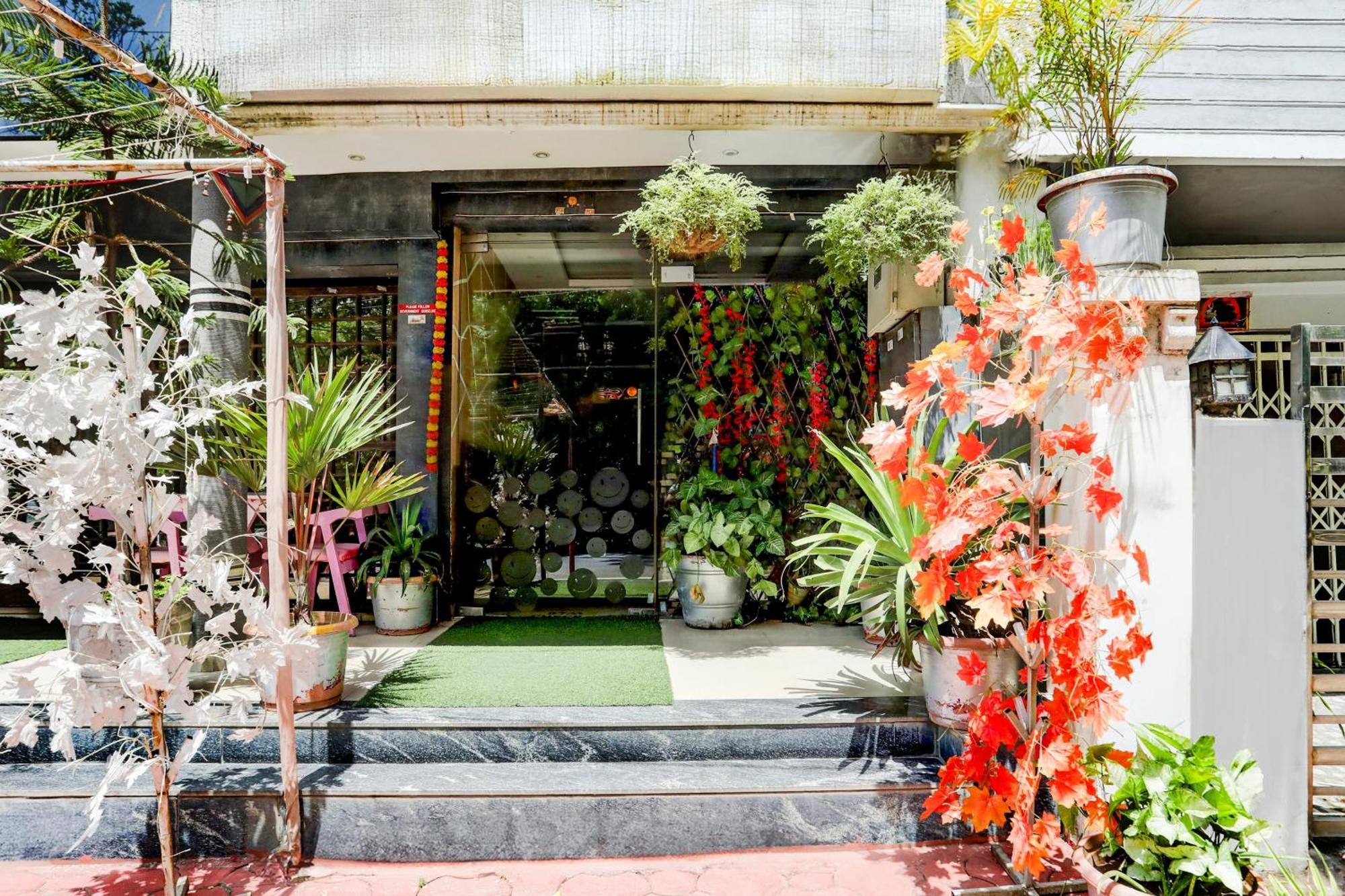 Super Hotel O Mp Nagar Near Rachna Tower ボーパール エクステリア 写真