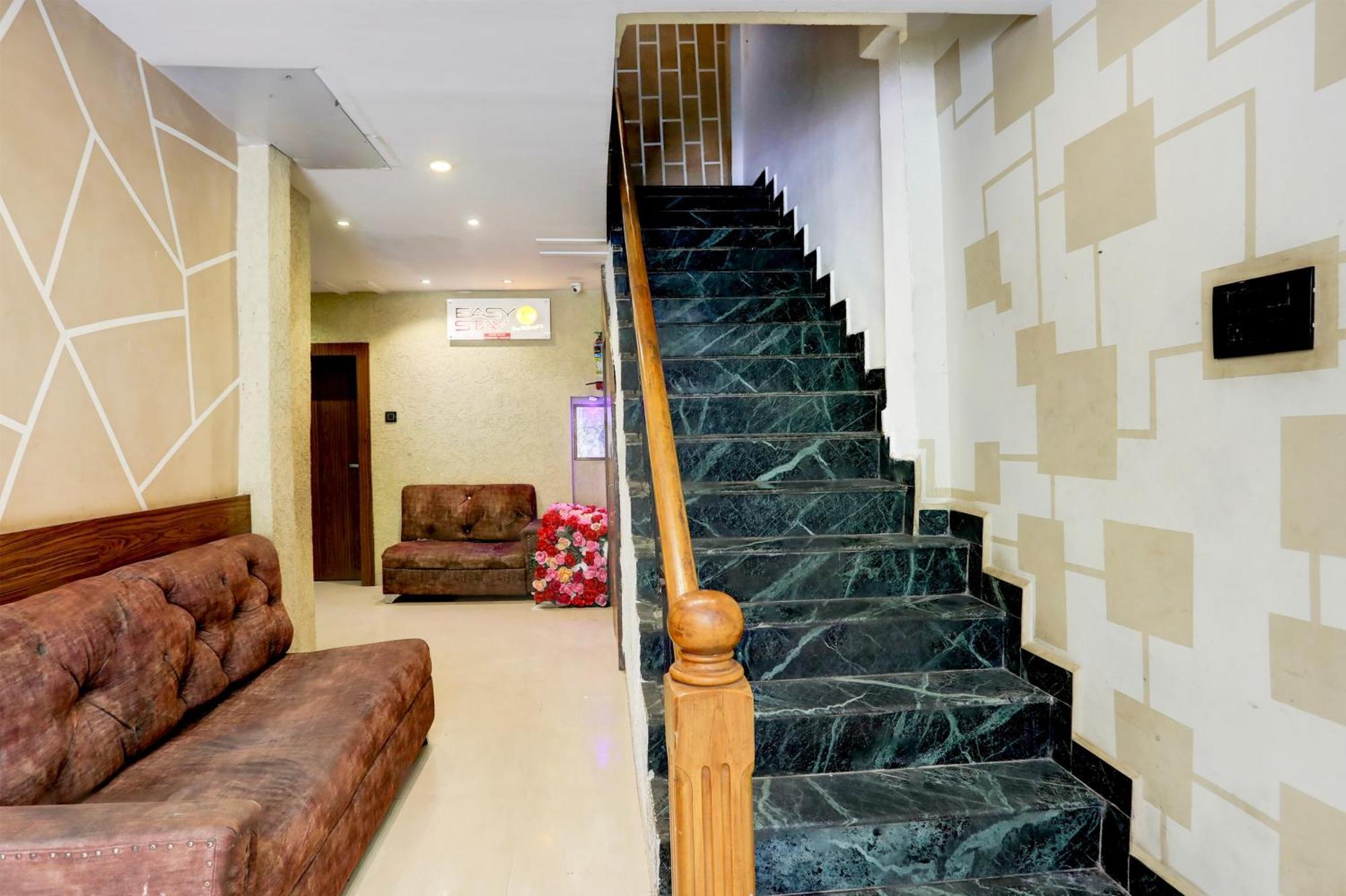 Super Hotel O Mp Nagar Near Rachna Tower ボーパール エクステリア 写真